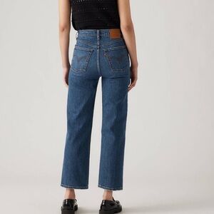 Levi’s Ribcage Straight Ankle Jeans
